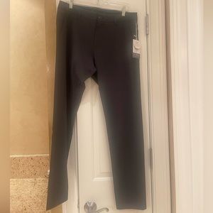 Vuori Mens Aim pants NWT